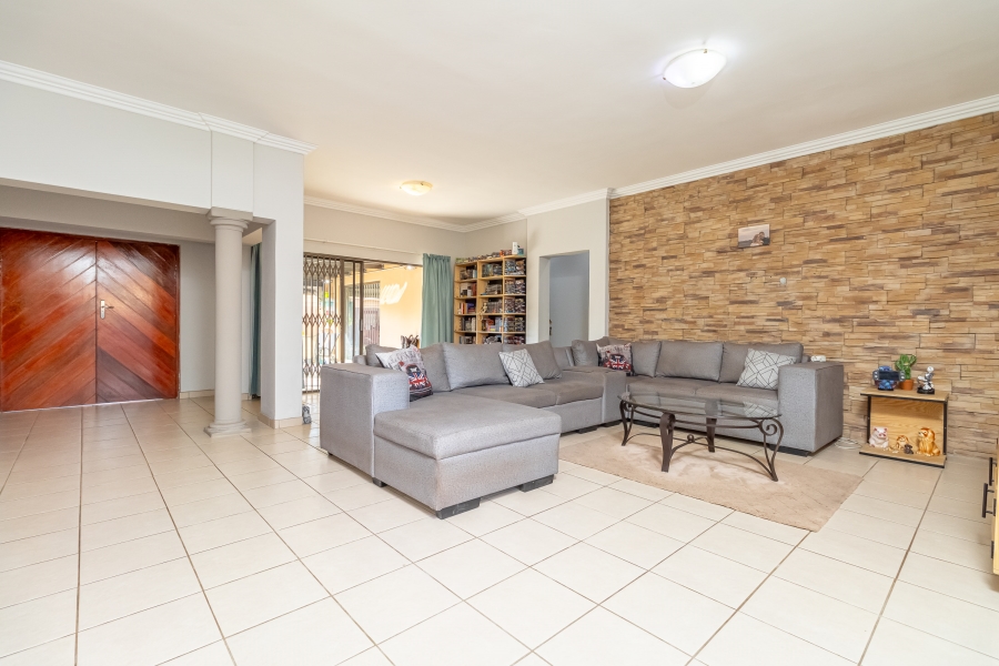 3 Bedroom Property for Sale in Monument Gauteng