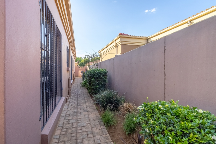 3 Bedroom Property for Sale in Monument Gauteng