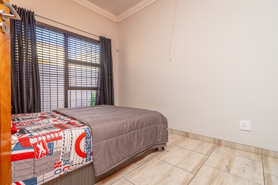 3 Bedroom Property for Sale in Monument Gauteng