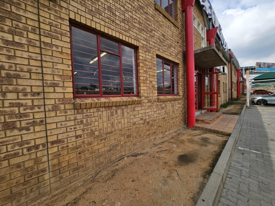 To Let commercial Property for Rent in Samrand Business Park Gauteng