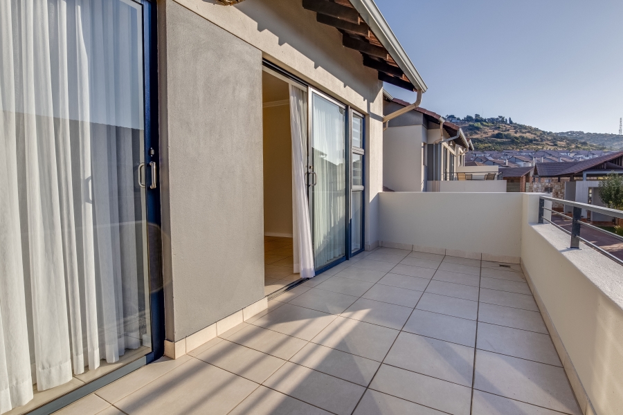 To Let 3 Bedroom Property for Rent in Amorosa Gauteng