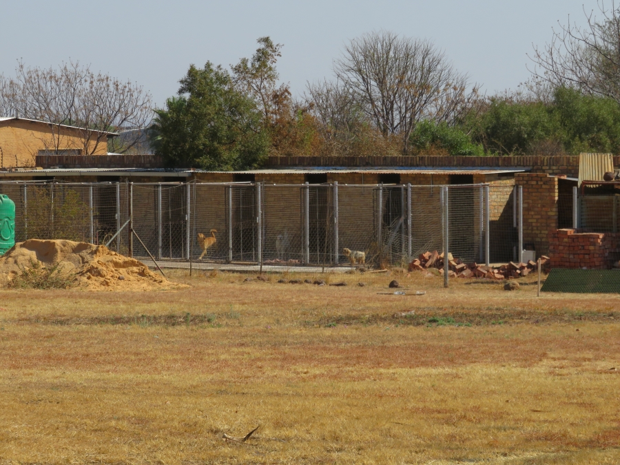 Commercial Property for Sale in Derdepoort Gauteng