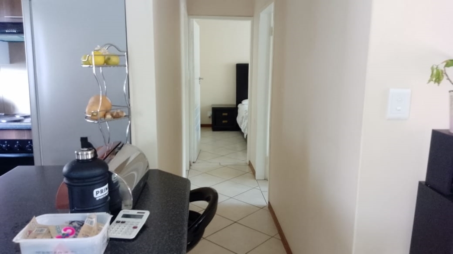 To Let 2 Bedroom Property for Rent in Monavoni Gauteng