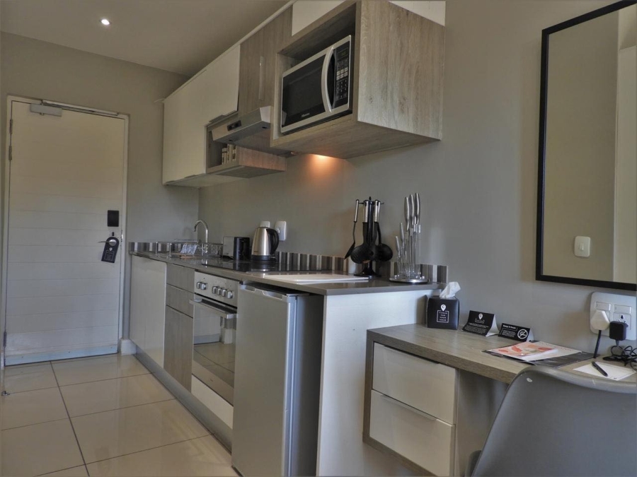 To Let 1 Bedroom Property for Rent in Rosebank Gauteng