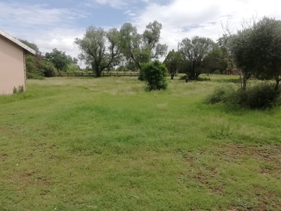 3 Bedroom Property for Sale in Mullerstuine Gauteng