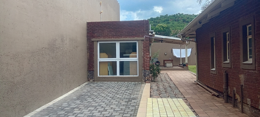 To Let 5 Bedroom Property for Rent in Power Park Gauteng