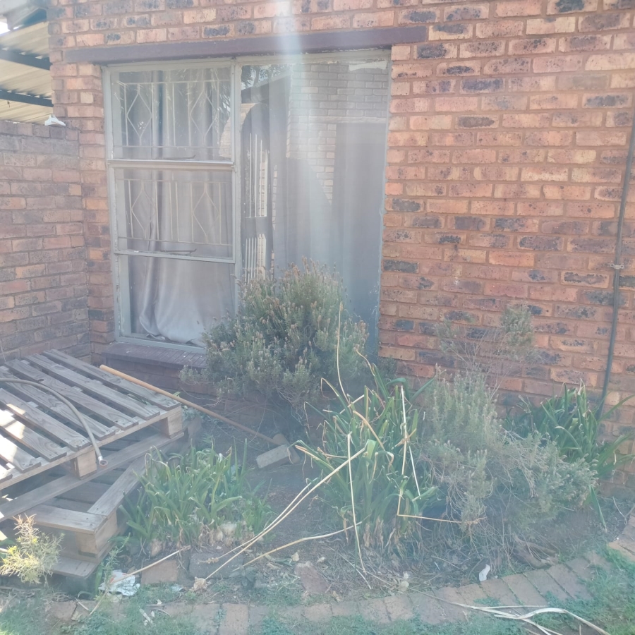 To Let 3 Bedroom Property for Rent in Mayberry Park Gauteng