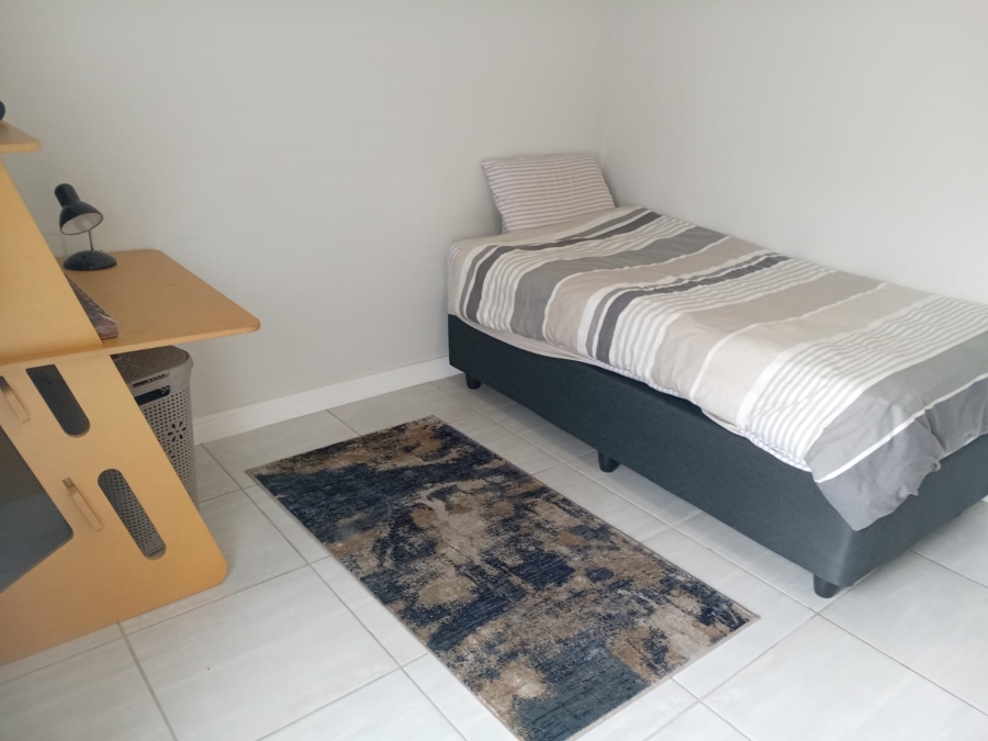 To Let 2 Bedroom Property for Rent in Waterfall Gauteng