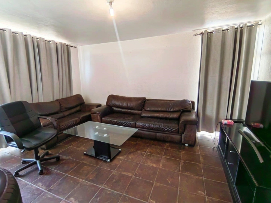 1 Bedroom Property for Sale in Sunnyside Gauteng