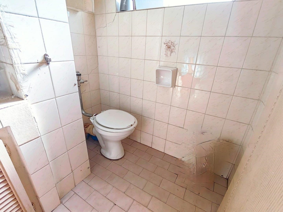 1 Bedroom Property for Sale in Sunnyside Gauteng