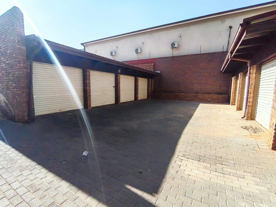 1 Bedroom Property for Sale in Sunnyside Gauteng