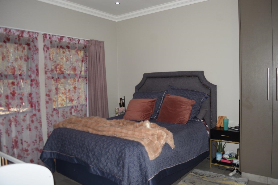 4 Bedroom Property for Sale in Equestria Gauteng