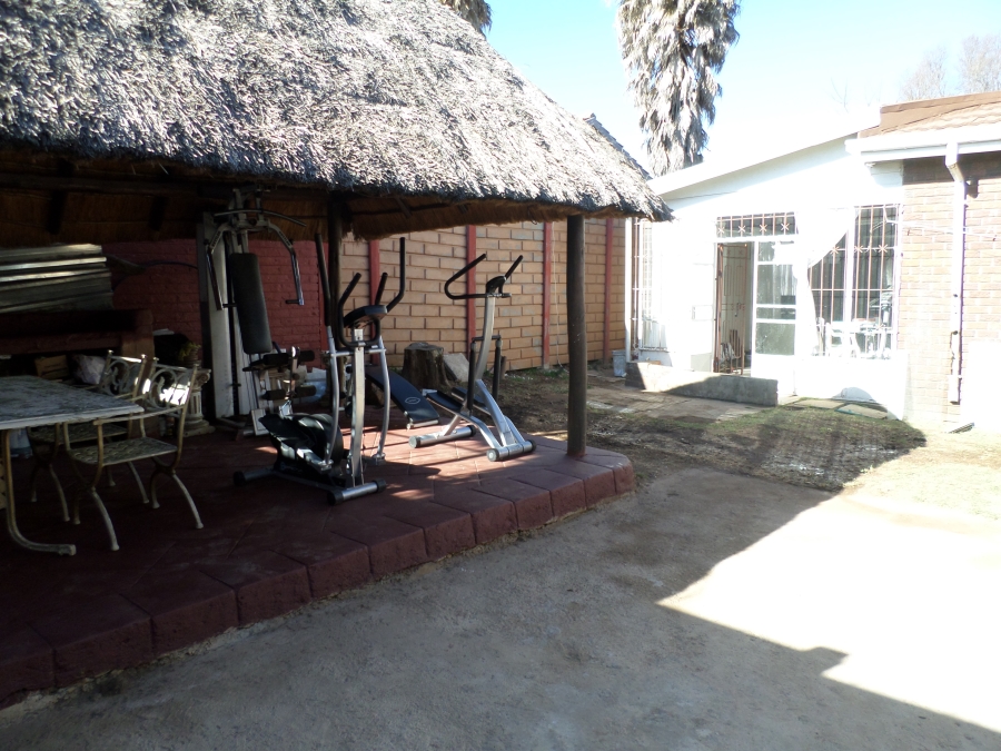 To Let 2 Bedroom Property for Rent in Sophiatown Gauteng