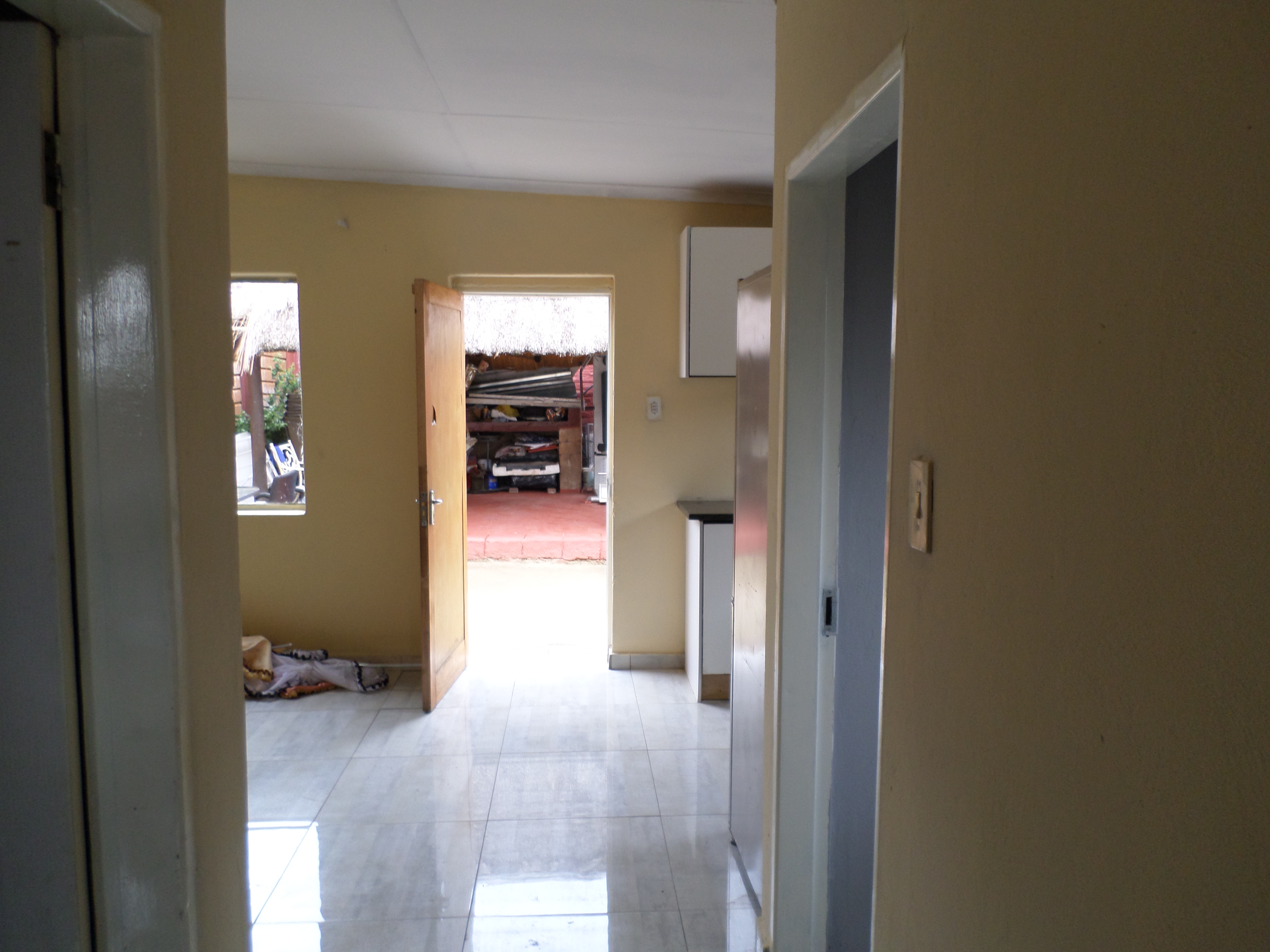 To Let 2 Bedroom Property for Rent in Sophiatown Gauteng