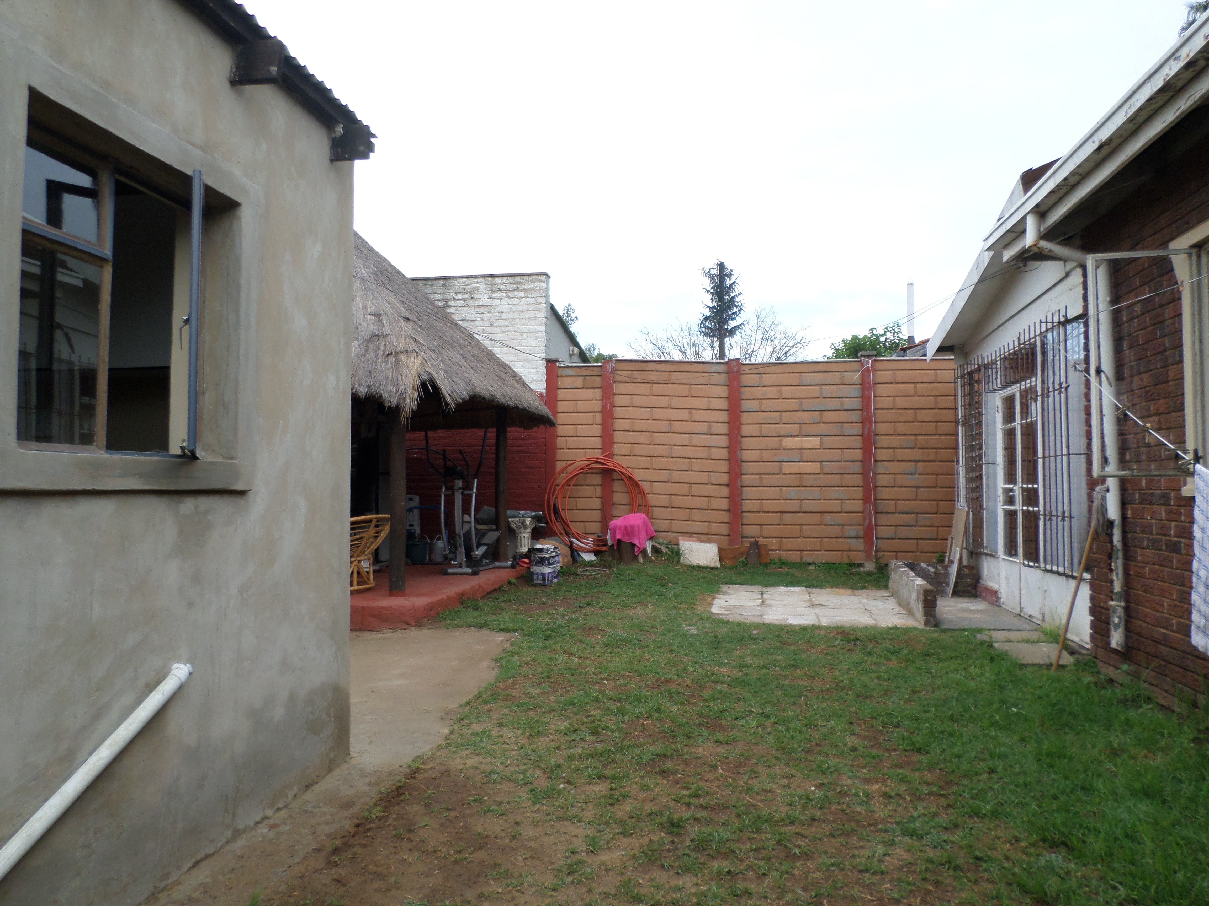 To Let 2 Bedroom Property for Rent in Sophiatown Gauteng