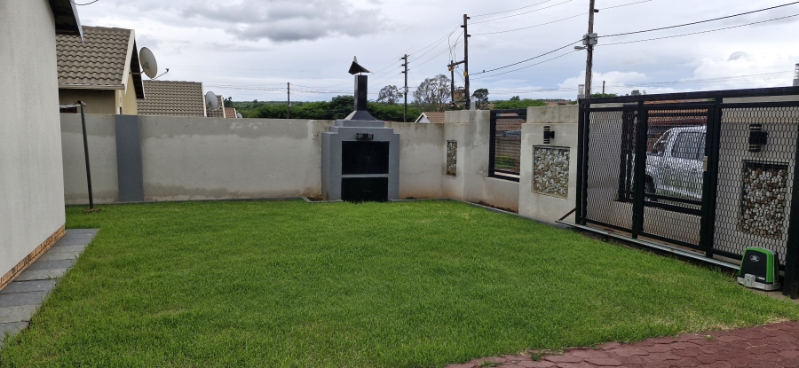 2 Bedroom Property for Sale in Gem Valley Gauteng