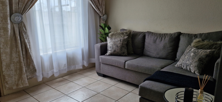 2 Bedroom Property for Sale in Gem Valley Gauteng