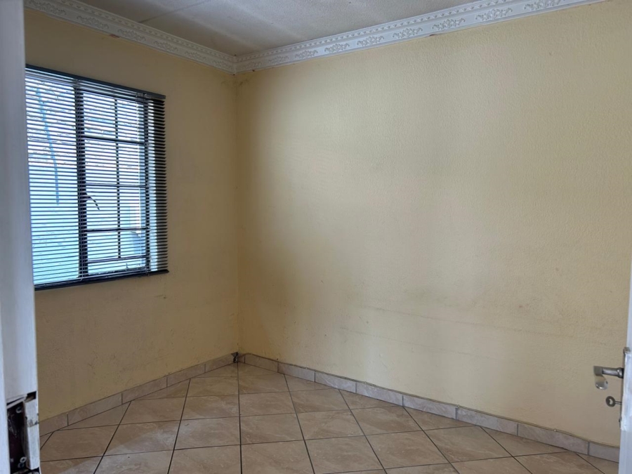 2 Bedroom Property for Sale in Vosloorus Gauteng