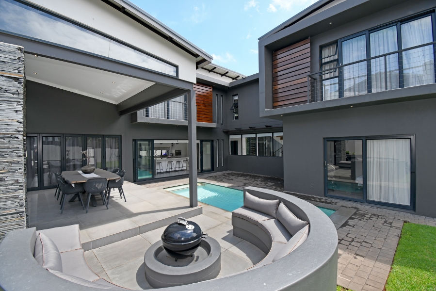 4 Bedroom Property for Sale in Copperleaf Estate Gauteng