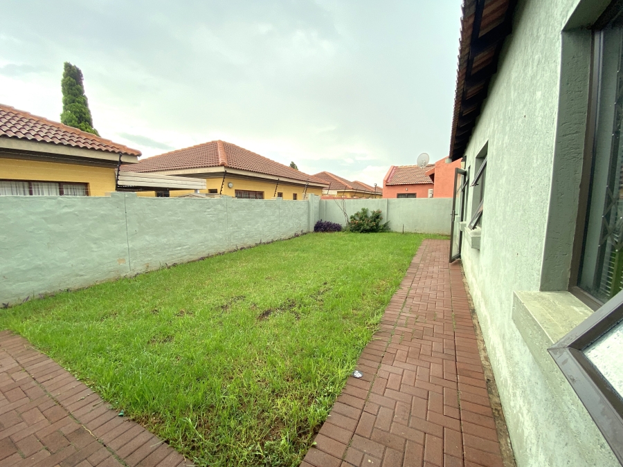 To Let 3 Bedroom Property for Rent in Doornpoort Gauteng