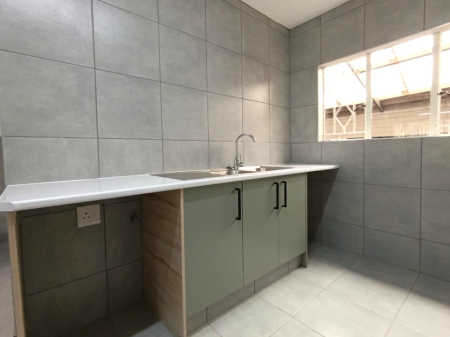 3 Bedroom Property for Sale in South Crest Gauteng