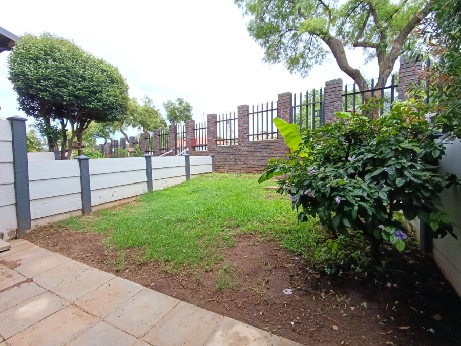 3 Bedroom Property for Sale in South Crest Gauteng