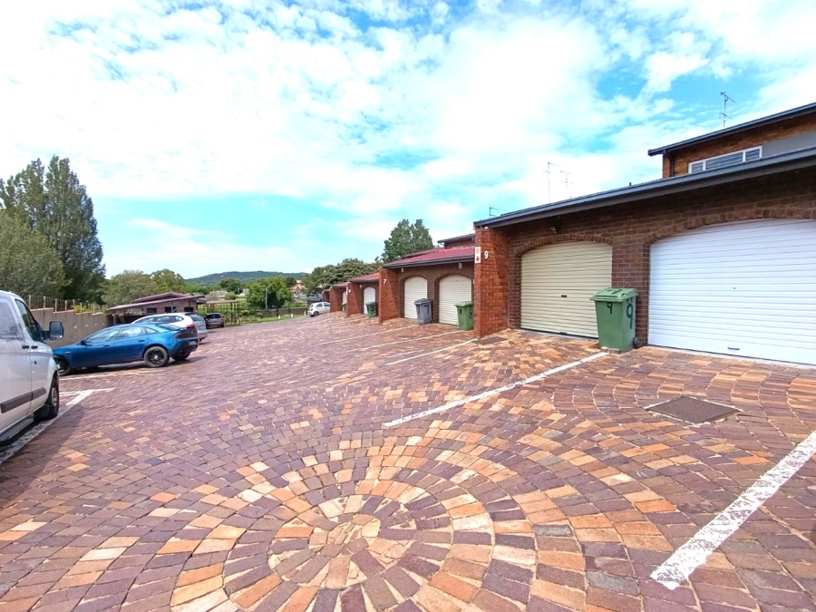 3 Bedroom Property for Sale in South Crest Gauteng