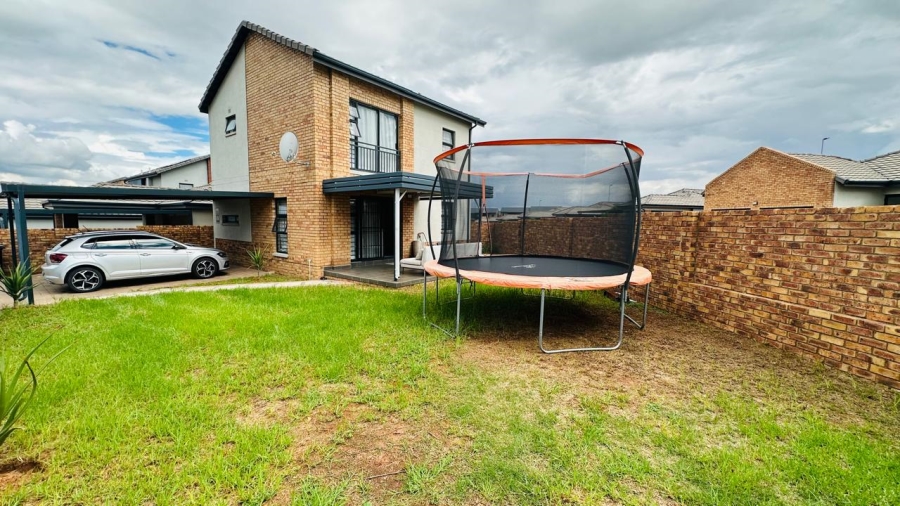 3 Bedroom Property for Sale in Fourways Gauteng