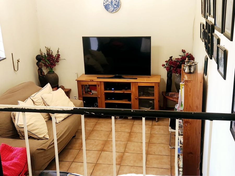 4 Bedroom Property for Sale in Doringkloof Gauteng