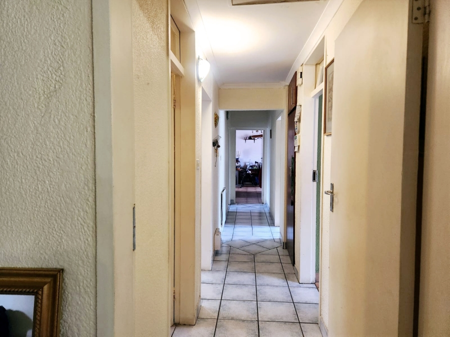 4 Bedroom Property for Sale in Doringkloof Gauteng