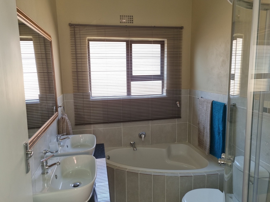 3 Bedroom Property for Sale in Riversdale Gauteng