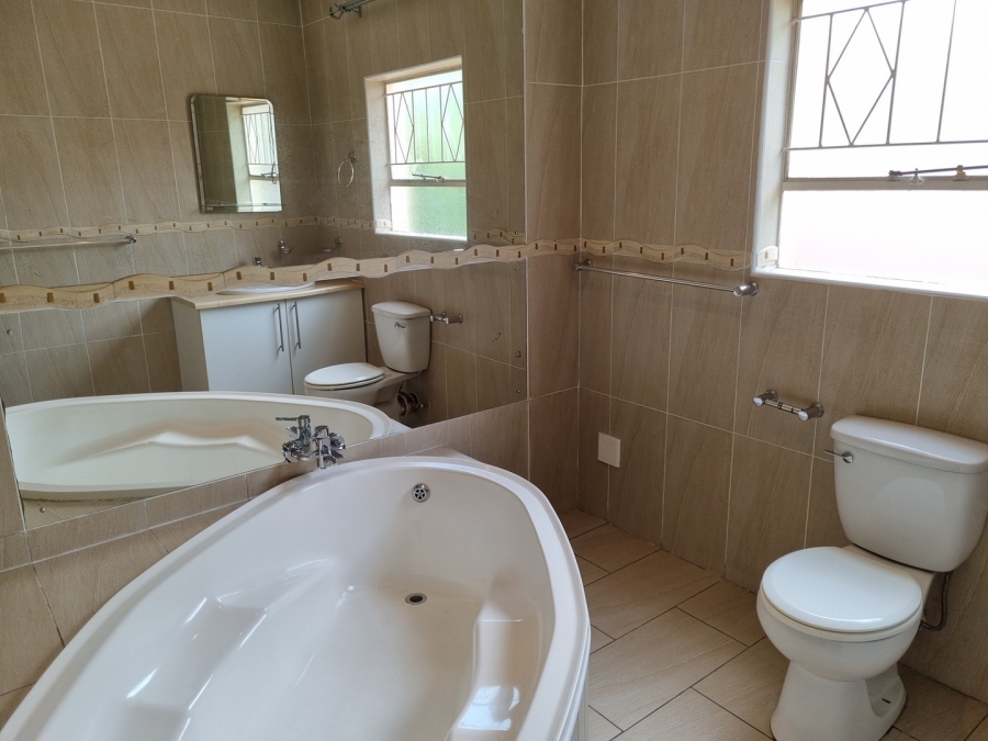 2 Bedroom Property for Sale in Vanderbijlpark SW 1 Gauteng