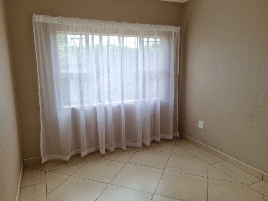 2 Bedroom Property for Sale in Vanderbijlpark SW 1 Gauteng