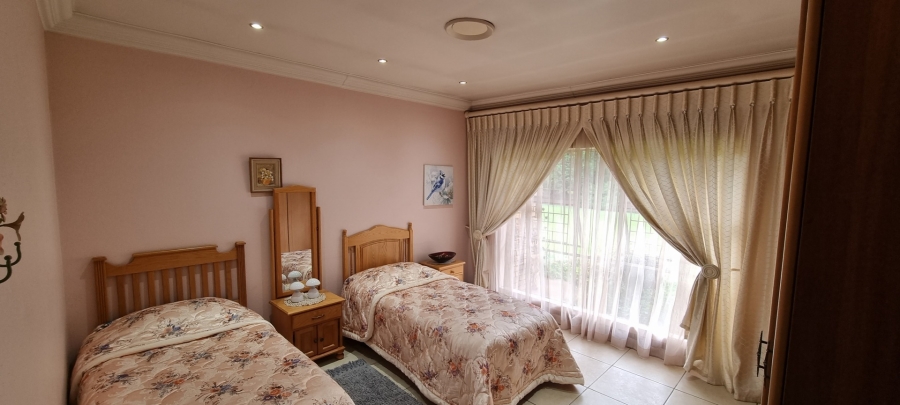 6 Bedroom Property for Sale in Meyerton Ext 6 Gauteng