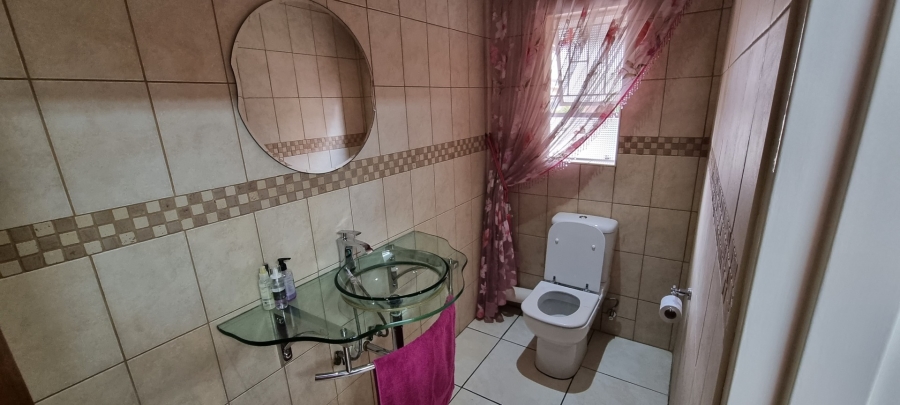 6 Bedroom Property for Sale in Meyerton Ext 6 Gauteng