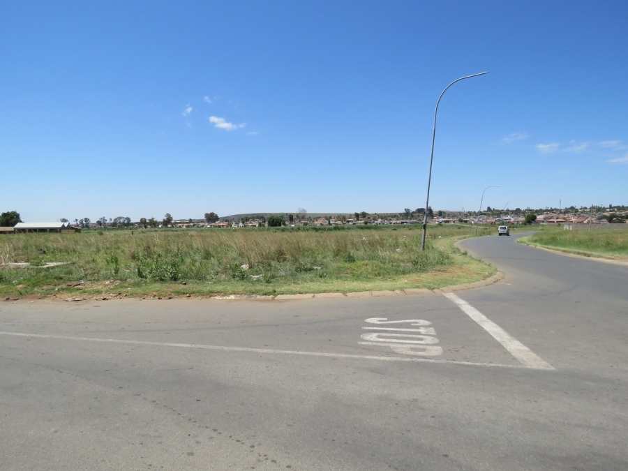 Commercial Property for Sale in Lenasia South Gauteng