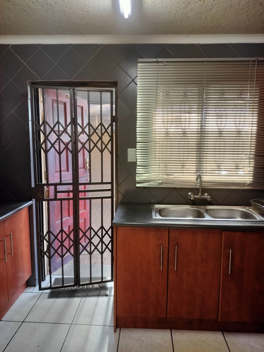 3 Bedroom Property for Sale in Kagiso Gauteng