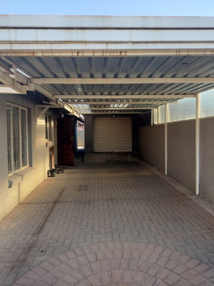 3 Bedroom Property for Sale in Kagiso Gauteng