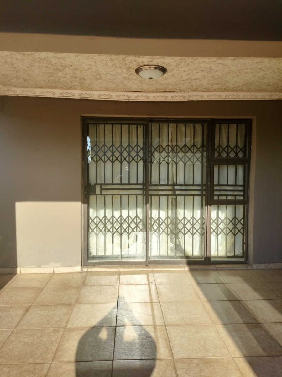 3 Bedroom Property for Sale in Kagiso Gauteng