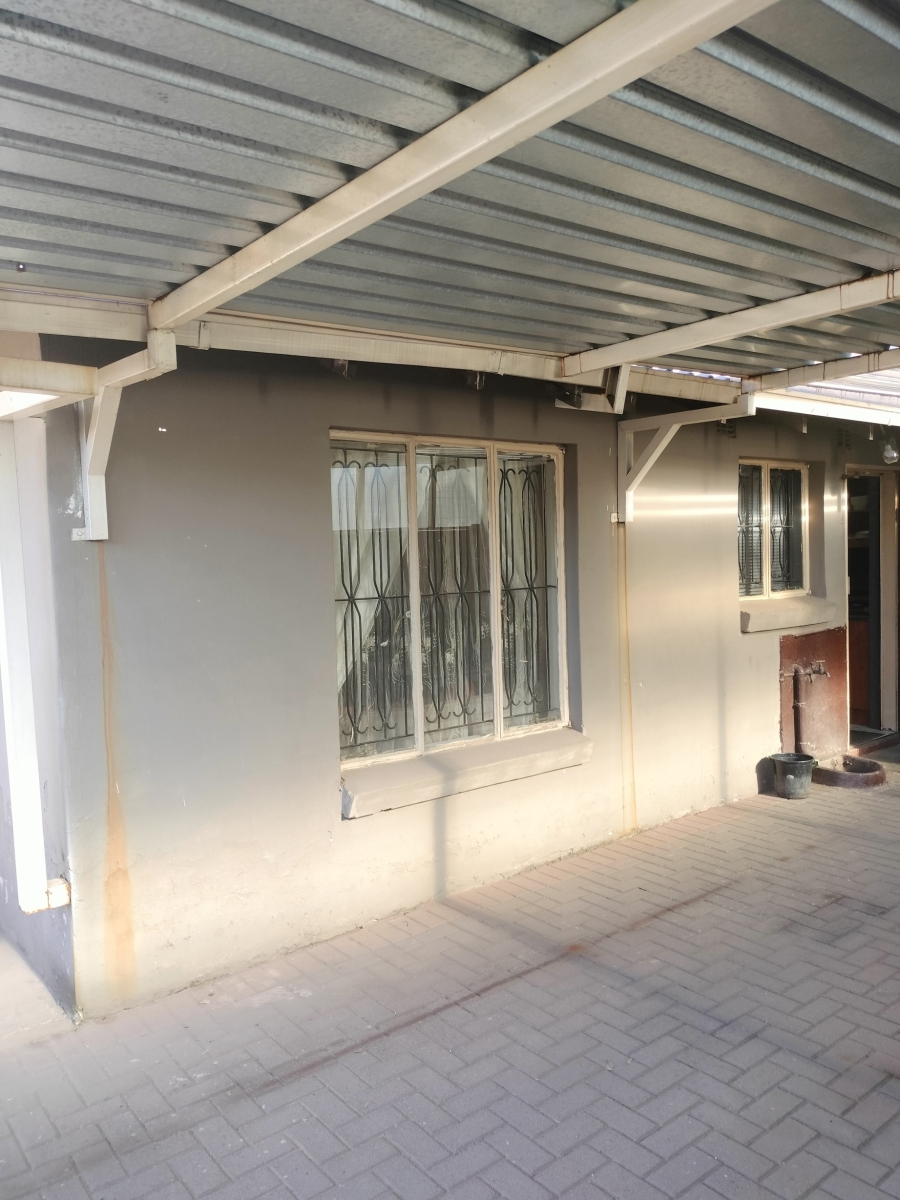 3 Bedroom Property for Sale in Kagiso Gauteng