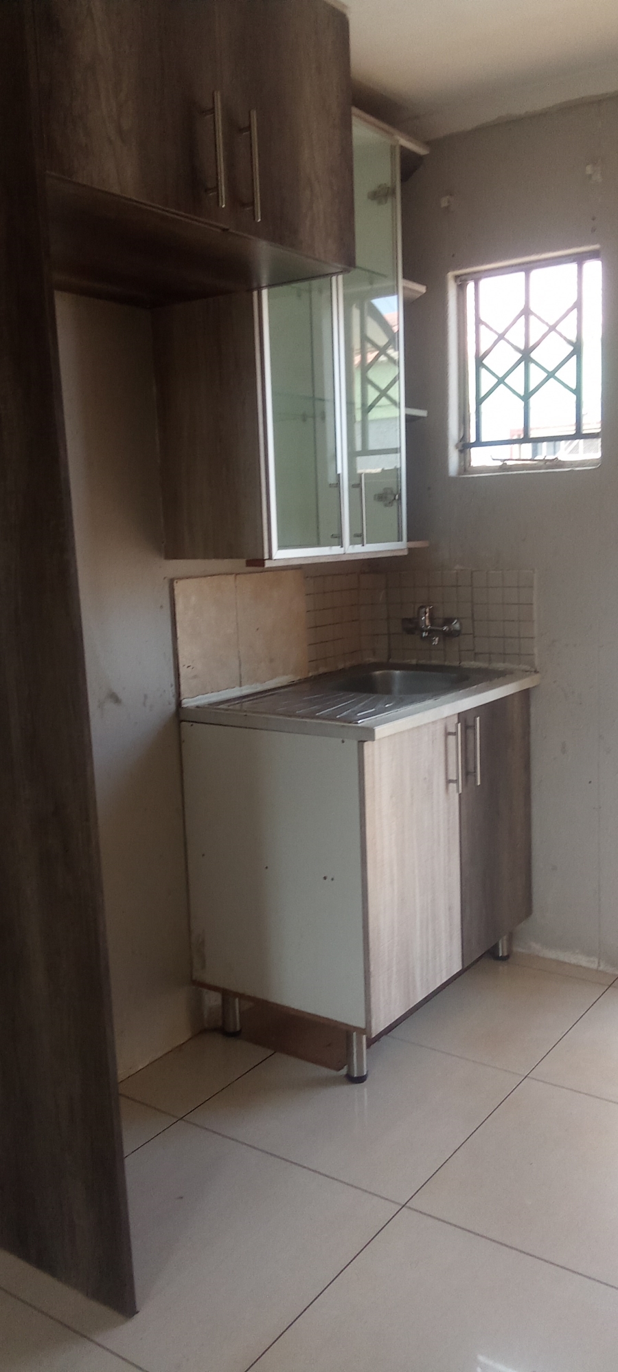 To Let 2 Bedroom Property for Rent in Protea Glen Gauteng