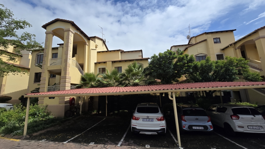 2 Bedroom Property for Sale in Sunninghill Gauteng