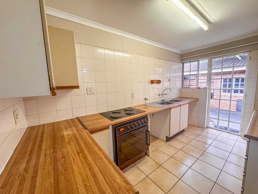 To Let 2 Bedroom Property for Rent in Brummeria Gauteng