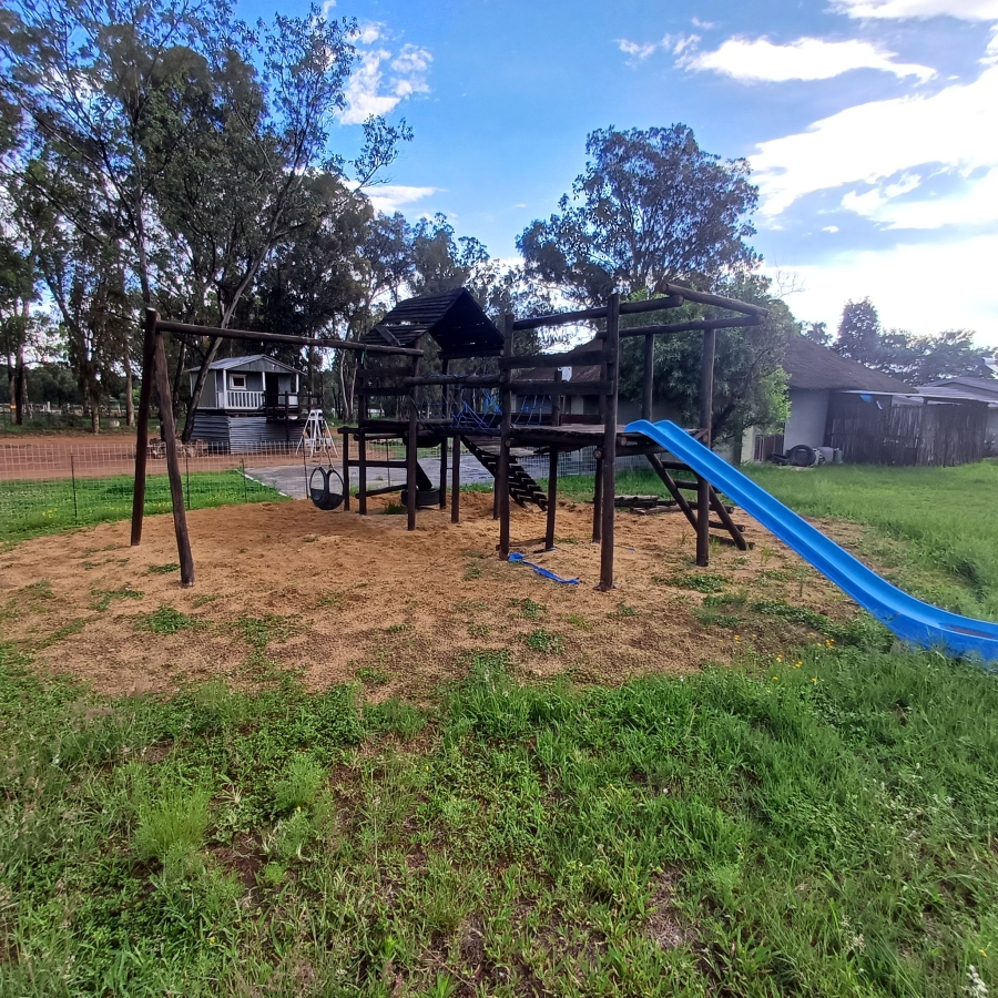 3 Bedroom Property for Sale in Walker Fruit Farms Gauteng