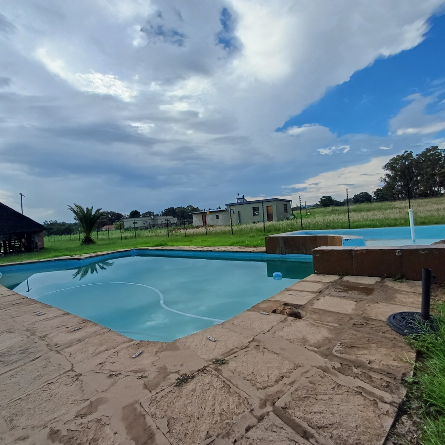 3 Bedroom Property for Sale in Walker Fruit Farms Gauteng