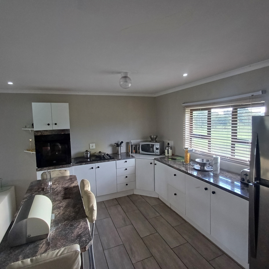3 Bedroom Property for Sale in Walker Fruit Farms Gauteng