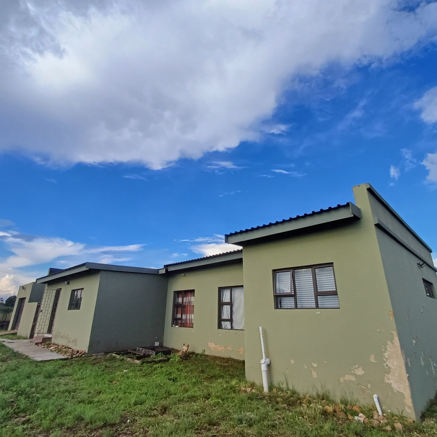 3 Bedroom Property for Sale in Walker Fruit Farms Gauteng
