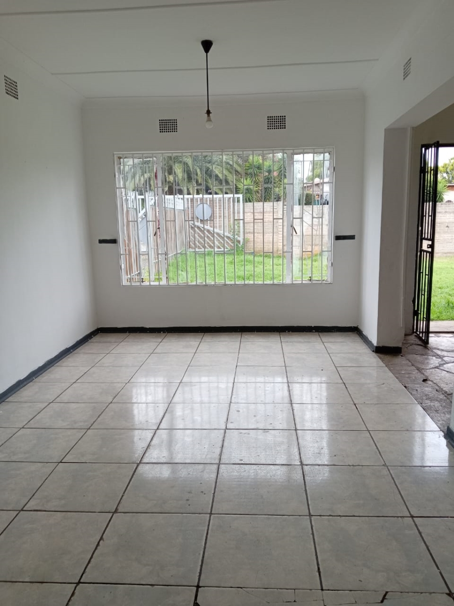 To Let 3 Bedroom Property for Rent in Elsburg Gauteng