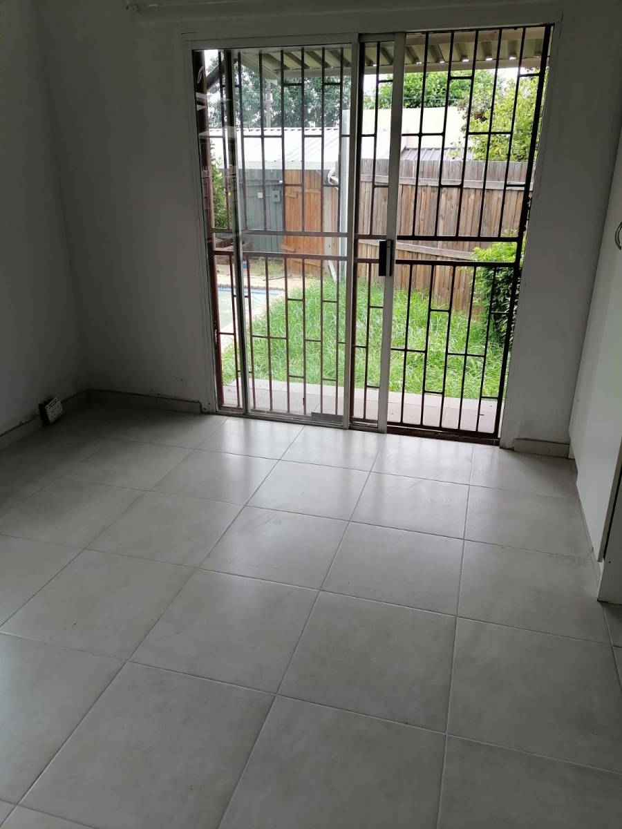 To Let 3 Bedroom Property for Rent in Elsburg Gauteng