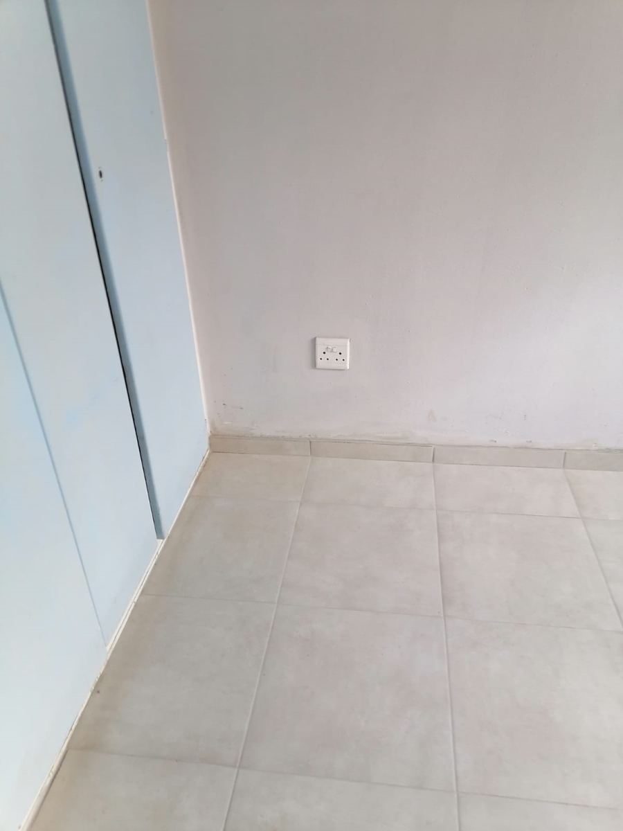 To Let 3 Bedroom Property for Rent in Elsburg Gauteng